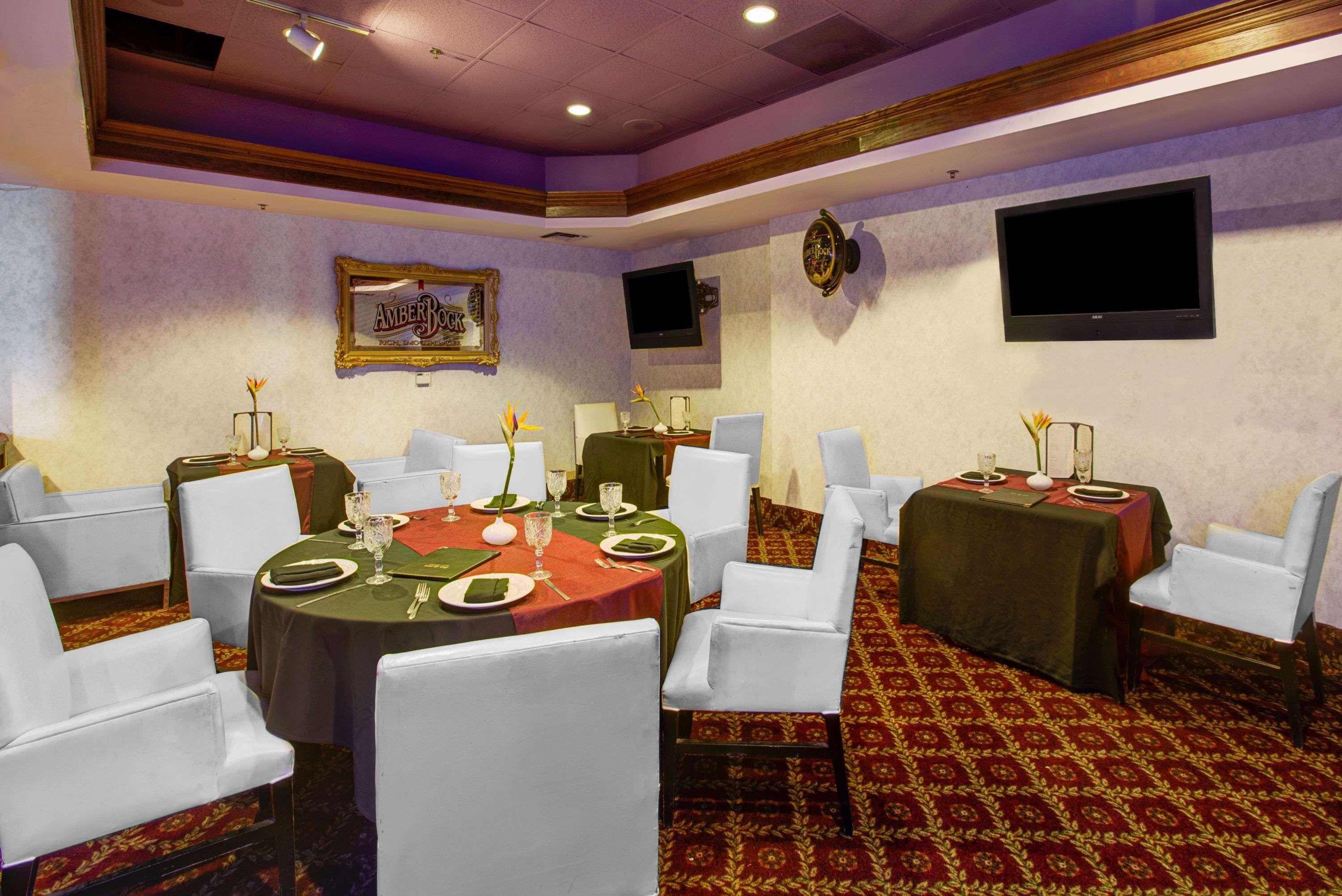 Ramada By Wyndham Hawthorne/Lax Hotel Bagian luar foto